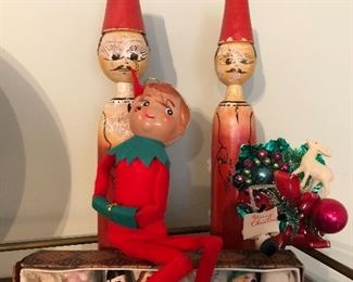 Elf on a shelf, vintage