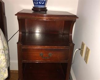 Mahogany one drawer bedside table 19” wide 