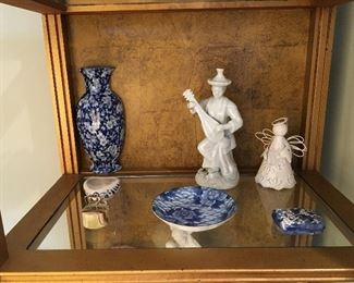 Blanc de chine figurines 