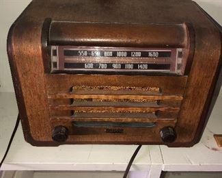 Old school radio 