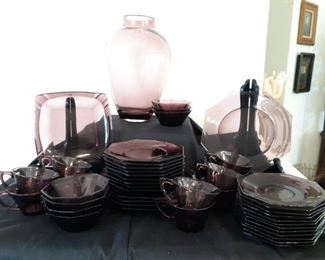 Purple dinnerware set