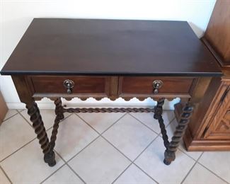 The Bombay Company End Table