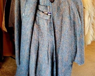 Oscar de la Renta wool skirt and jacket