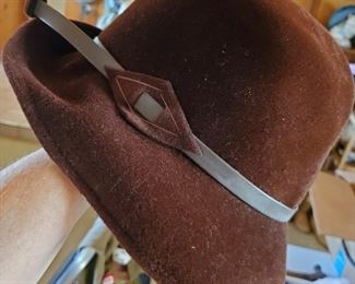 1970s Coralie felt hat