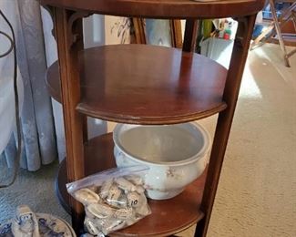 Cute antique 3 tier table