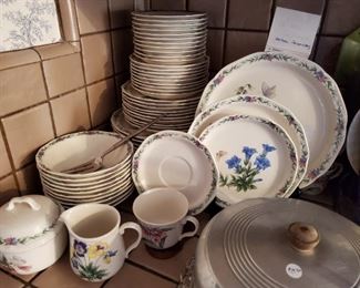 58 piece set of Noritake Conservatory china