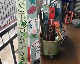 Original holiday artwork and metal art to decorate your house and yard. Items are almost every season.