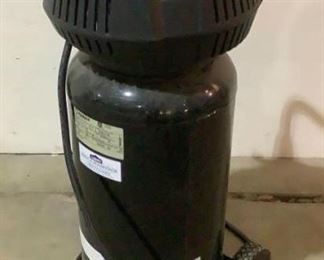 Buyer Premium 10% BP
Ser# E05817130
MFG Kobalt
Power (V-A-W-P) 115V, 15A, 60Hz
Model 103797
Air Compressor
Located in: Chattanooga, TN
10 Gallon Tank
1.5 hp
155 max psi
**Sold As Is Where Is**

SKU: V-4-A