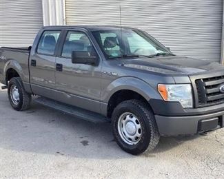 VIN 1FTFW1EF7BFC15466
Year: 2011 Make: Ford Model: F-150 Trim Level: XL Crew Cab
Engine Type: 5.0L
Transmission: Automatic
Miles: 177,849
Color: Pewter
Driveline: 4WD
Located In: Chattanooga, TN
Operational Status: Runs and Drives
Power Windows
Power Mirrors
Power Locks
Manual Seats
Cloth Interior
*Tailgate Will Not Close*
*Parking Brake light Stays On And Beeps*
**Sold on WI Title**
**Sold As Is Where Is**
2-21