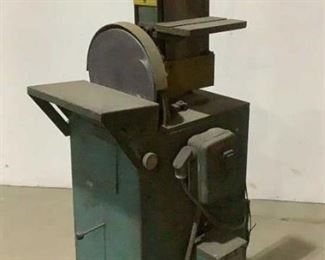 Located in: Chattanooga, TN
Power (V-A-W-P) 240/480V - 50Hz - 1P
Belt And Disk Sander
**Sold as is Where is**
Unable To Test