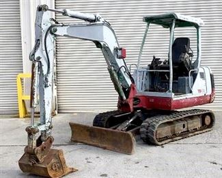 Located in: Chattanooga, TN
Yr 1999
MFG Takeuchi
Model TB135
Ser# 3510654
Excavator
**Boom Pivot Does NOT work**
**Boom has Cylinder Leak**
Hours - 3,885
Track Width - 14"
Machine Mass - 3.3 Tons
Engine Power - 20.7 kw
Bucket Width - 22"W
Grader Blade Width - 64"W
Motor MFR - Yanmar
Engine Model - 3TNE88-ETB
Diesel
*Sold As Is Where Is*
Runs and Operates