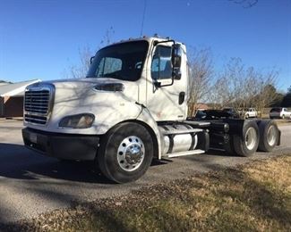 VIN 1FUGC5DV4BDW46946
Year: 2011 Make: Freightliner Model: M2 112 Trim Level: Road Tractor
Engine Type: 12.8L L6 Diesel
Transmission: Eaton Fulller 10 Speed Manual
Miles: 686,755
Color: White
Driveline: 2WD
Located In: Chattanooga, TN
Operational Status: Runs and Drives
Manual Locks
Manual Windows
Class Code - II
Num. of Axles - 2
GVWR - 46,080 Lbs.
Front Axle GAWR - 12,000 Lbs. w/ Tires: 11R22.5 (G) and Rims 22.5×8.25
First Int. Axle GAWR - 17,000 Lbs. W/ 445/50R22.5(L) and Rims 22.5×14.0
Rear Axle GAWR - 17,080 Lbs. w/ 455/55R22.5(L) and Rims 22.5×14.0
Tires on Vehicle Frt - 11R22.5
Tires on Vehicle Rear - 295/75R22.5
Engine - Detroit
Model - DD13
Serial - 4719130045519
Displacement - 12.8L 781 Cu In.
HP - 435 @ 1800 RPM
Num of Cylinders - 6 (IN-Line)
Compression Ratio - 18.4:1
Fuel - Diesel
Trans. Make - Eaton Fuller
Trans. Model - FRO-15210C
Num. of Speeds - 10 Forward 2 Reverse
Suspension - Air Ride
Brakes - Air
5th Wheel - Fontaine
5th Wheel Model - SLTPLUNT
Admissions have been 