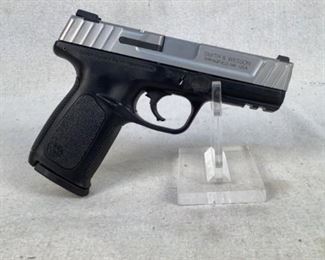 Serial - HFC1059
Mfg - Smith & Wesson
Model - SD9 VE
Caliber - 9mm Luger
Barrel - 4"
Capacity - 15+1
Type - Pistol
Located in Chattanooga, TN
Condition - 3 - Light Wear
This used Smith and Wesson SD9 VE is a direct evolution of the S&W SD and the SIGMA. With a capable capacity at 15 rounds this is a great compact sized carry pistol.

(LEO SEARCH AND SEIZURE)