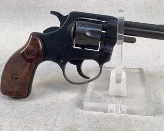 Serial - 456583
Mfg - RG Industries
Model - RG-14
Caliber - 22 Long Rifle
Barrel - 3"
Capacity - 6
Type - Revolver, Double Action
Located in Chattanooga, TN
Condition - 6 - Inoperable, Parts Only
This is a RG Industries RG-14 double action revolver, this particular example has an issue with the trigger. After a visit to a competent gunsmith this revolver would be a nice little pocket gun for critters you may not want messing with you.

(LEO SEARCH & SEIZURE)