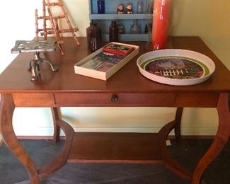 the desk where young Hemingway wrote his sappy love poems before becoming macho
