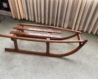 Sleigh, 40"l X 12.5"w X 11"h X buy it now as is $20