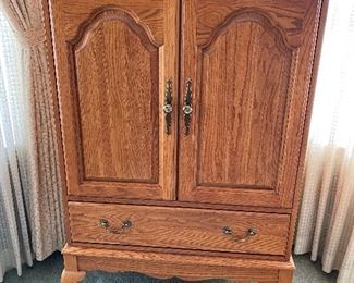 Media Hutch, 35"w X 54.5"h Zx22"d buy it now $60