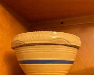 POTTERY BOWL BUY IT NOW $20