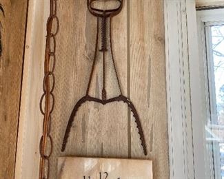 Ice tool 8"w X 18"h BUY IT NOW $8