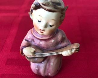 Vintage Angel Serenade Figurine