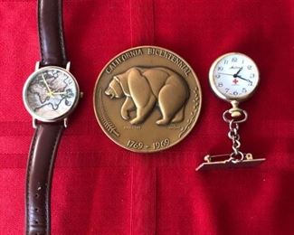 Vintage World Brooch StopWatch, CA BiCentennial Coin