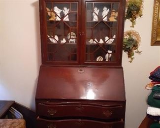 Pretty secretary desk...she needs some work on the drawers but so nice.  And we have to key!