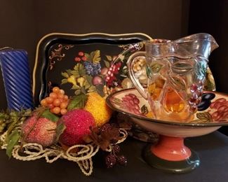 https://ctbids.com/#!/description/share/719429 If grapes are your thing, than this lot if for you. Includes metal tray with colorful fruit design, bowls, pitcher, candle and basket of fruit.

