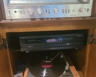 https://ctbids.com/#!/description/share/719457 Systems are hooked up to speakers for the house so you will have to disconnect them. They do not come with speakers only stereo, c.d. player and record player with power cords.  Pioneer stereo reciever SX-780 measures 19" x 13" x 6". Magnavox six disk changer measures 16" x 16" x 5". Garrard record player only is a turntable that has been mounted to plywood.

