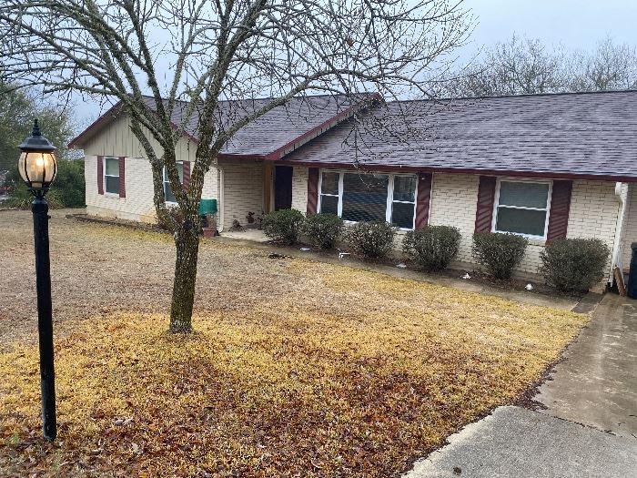 Simply Estate Sales in Kerrville, TX starts on 1/22/2021