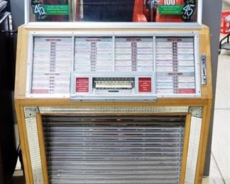 Seeburg Select-O-Matic 100 Jukebox Model M100BL, Includes Keys And Some Records, Non-Working Condition