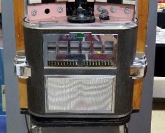 Rock-Ola Jukebox, Model 1464, With Stand, Includes Key, Non-Working Condition
