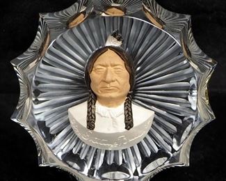 Sitting Bull d'Albret Crystal Sulphide Paperweight