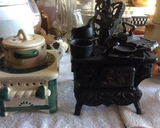 Cast Iron Miniature Stove