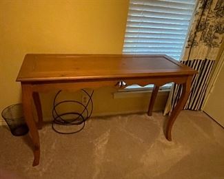 Sofa table