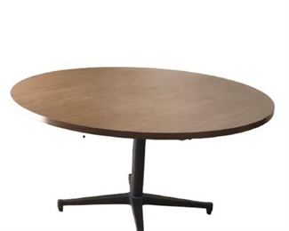 Industrial Style Pedestal Round Dining Table