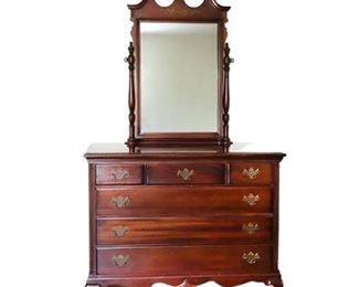 Kling Furniture Queen Anne Mahogany Dresser & Mirror