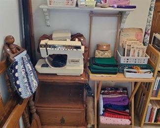 Singer "Touch Tronic 2005" memory sewing machine.  Sewing notions.