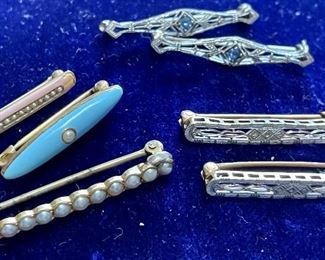 Item 323:  Lot of 7 Antique Pins: $250