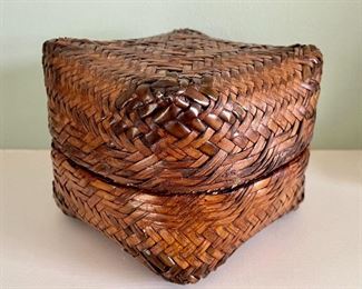 Item 313:  Kambura Plains, Botswana - handmade basket by Icebba - 4.5" x 3.5": $28