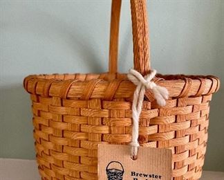 Item 315:  Brewster Baskets with Tag - 8" x 9": $28