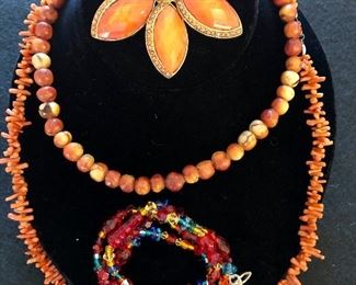 Item 163:  Orange Flower Lot: $28