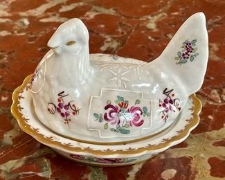 Item 48:  Porcelaine De Paris Hen Trinket Box (has a teeny tiny chip on the inside ledge) - 5" x 4":  $75 
