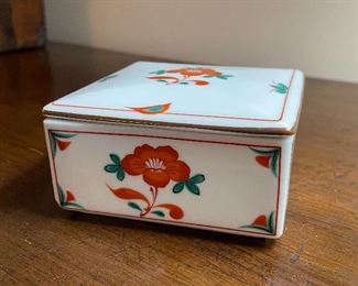 Item 269:  Vintage Tiffany & Co. trinket box with Red Flowers - 3.5" x 1.75":  $34