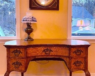 Item 280:  Antique Ladies Kidney Shaped Tiger Oak Desk - 48"l x 22.5"w x 30"h:  $425