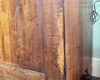 detail - please note condition issues