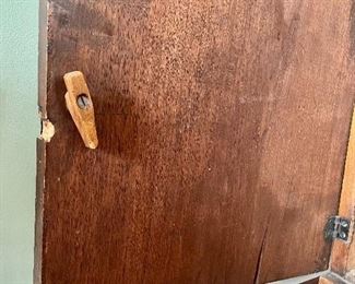 detail - fitted wooden latch