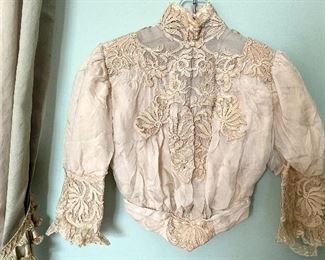 Item 365:  Antique Ladies High Neck Edwardian: $65