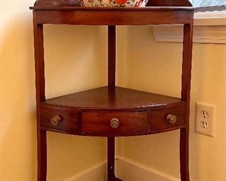 Item 404:  19th Century George III Corner Washstand - 21.5"l x 14"w x 39.5"h: $245
