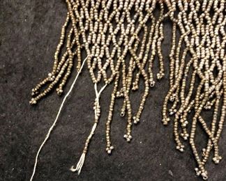 detail - please note condition issue