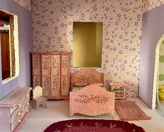detail - doll house bedroom
